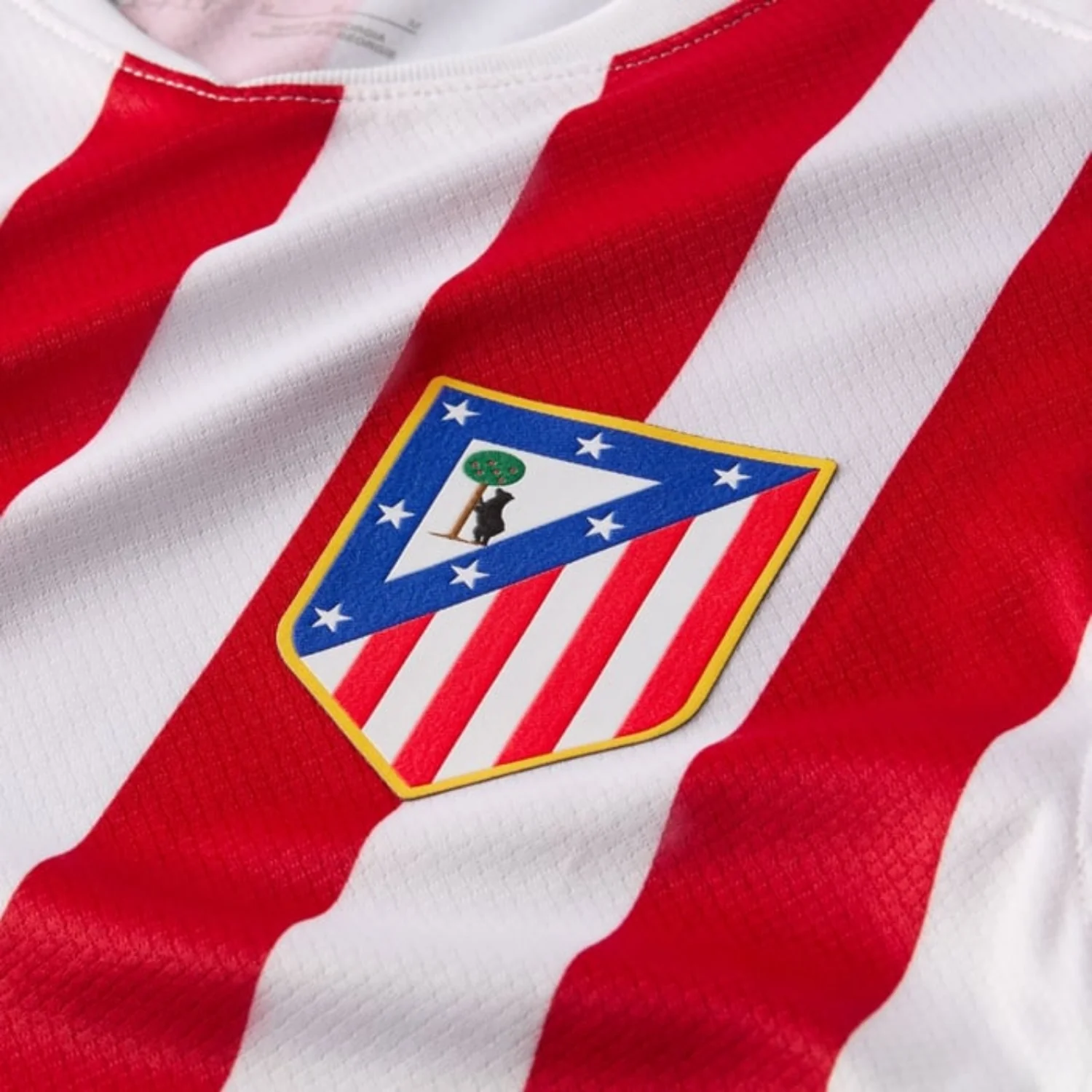 Atletico Madrid Stadium Home Shirt 25/26 - Image 3
