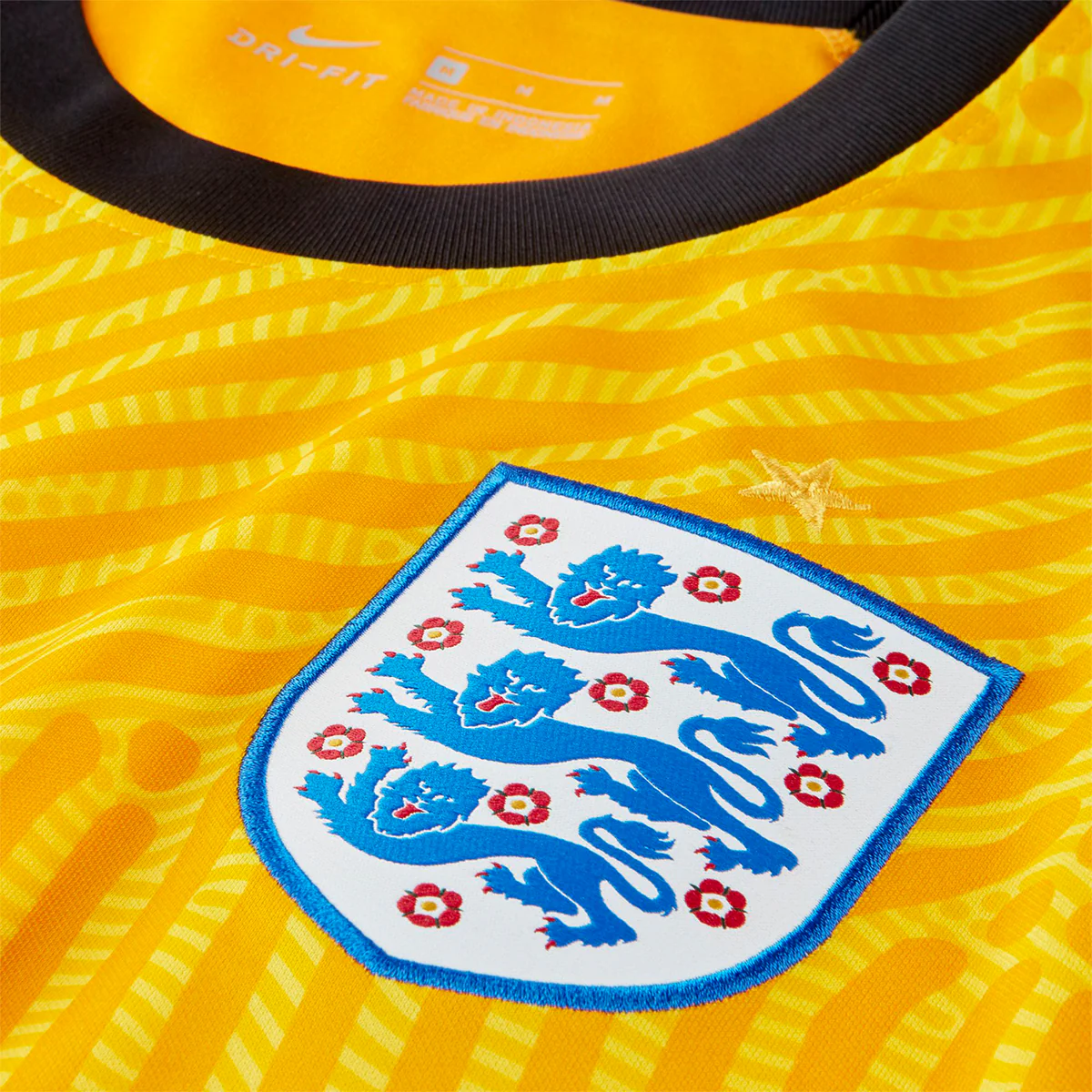 England Goalkeeper Stadium Shirt 20/21 - Image 3