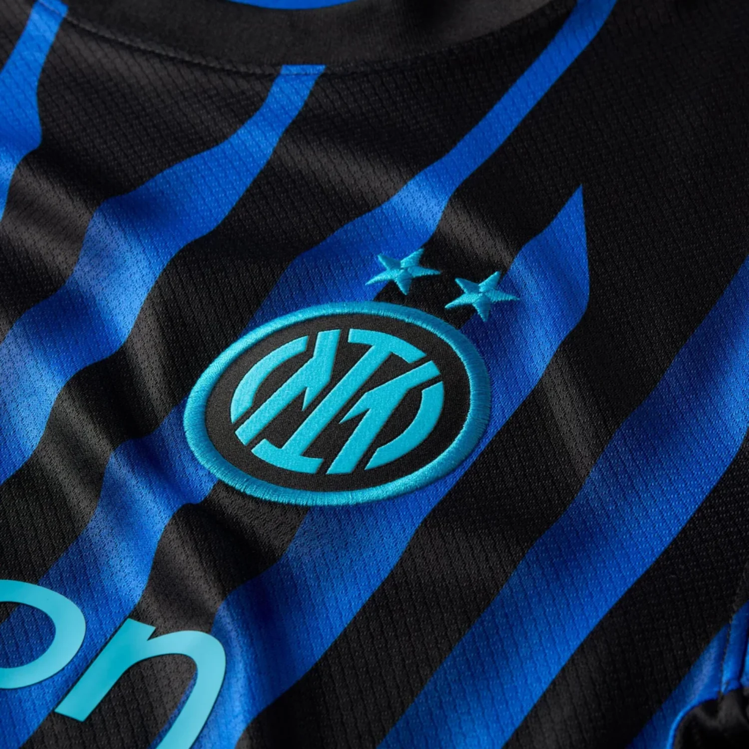 Inter Milan Stadium Home Shirt 25/26 - Image 3