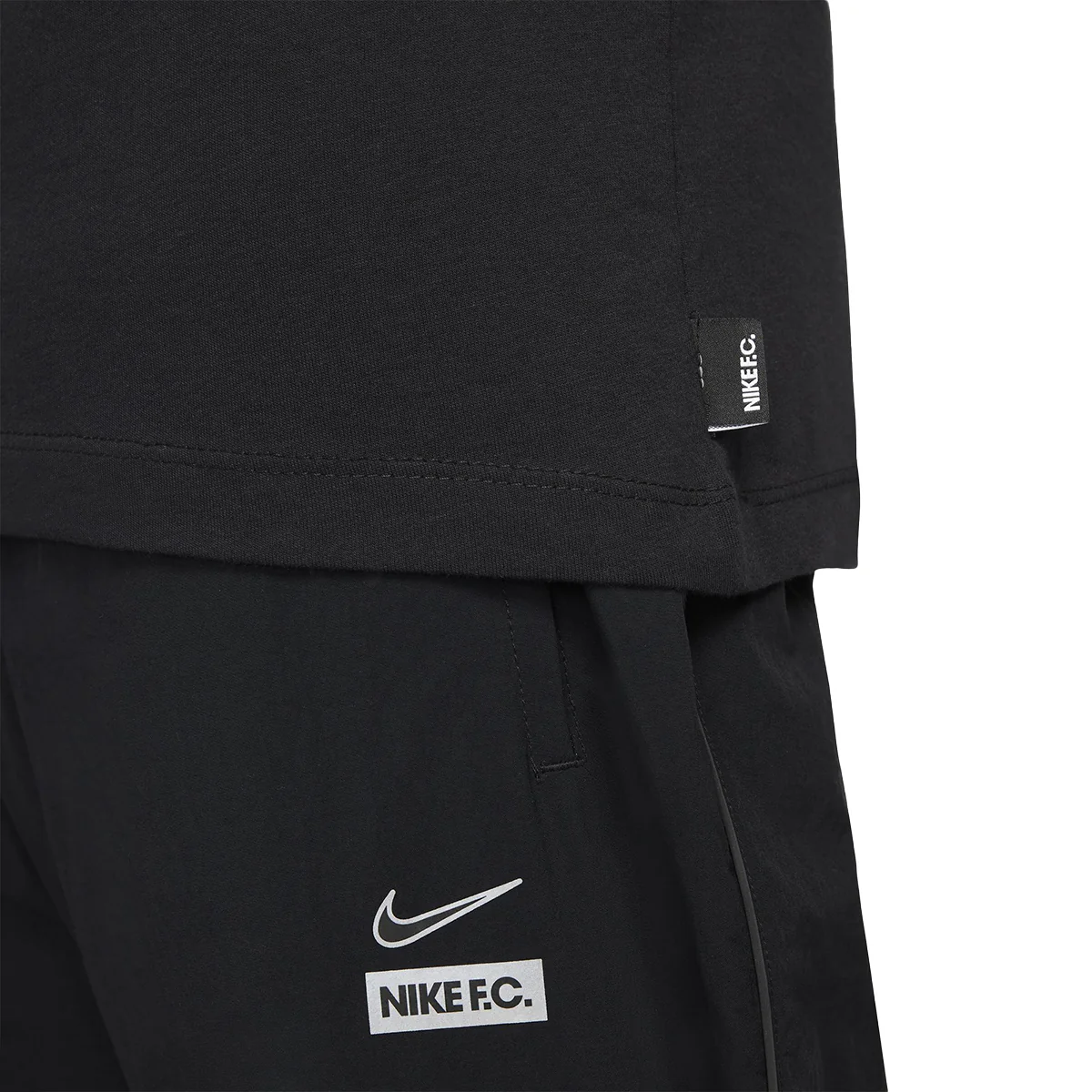 Nike FC Tee Seasonal Block Black - Image 4