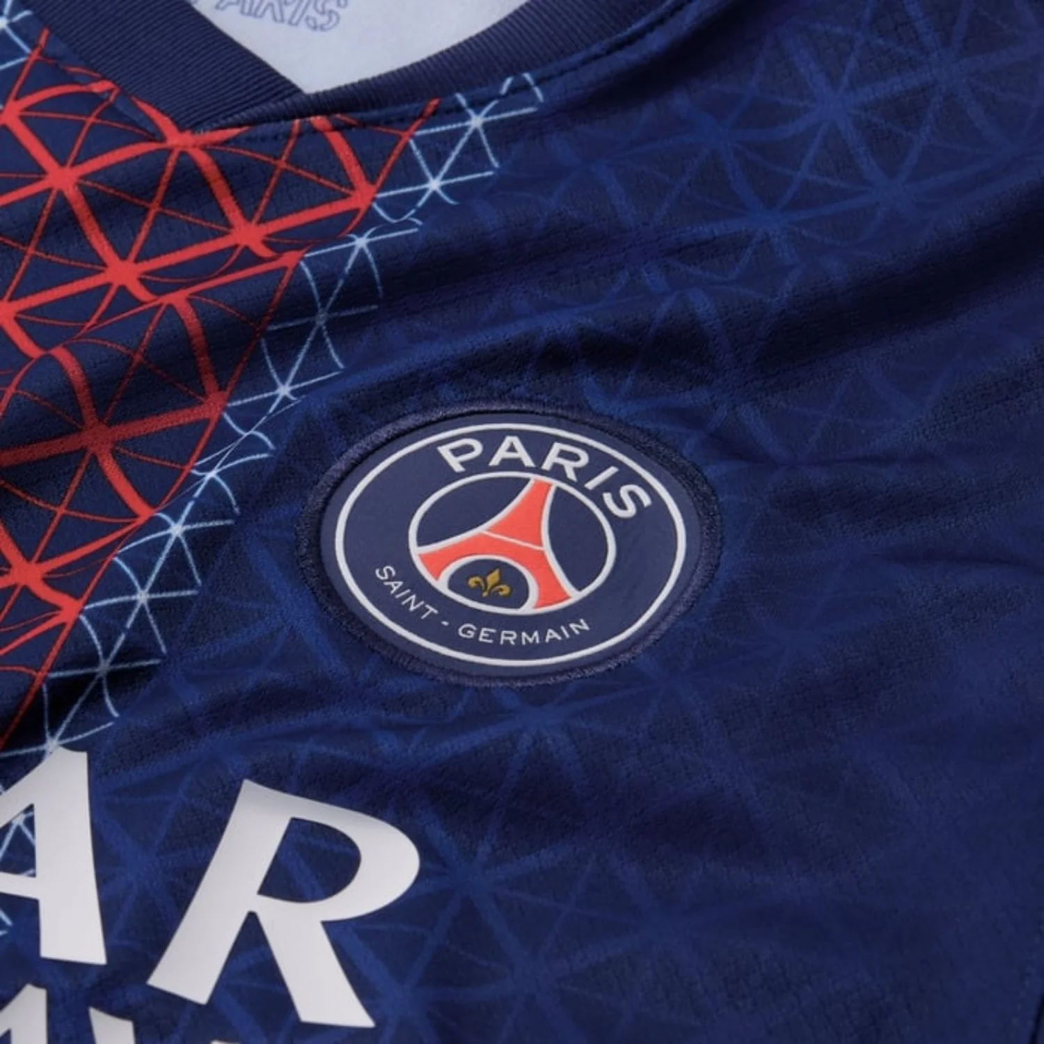 Paris Saint Germain Youth Home Shirt 25/26 - Image 2