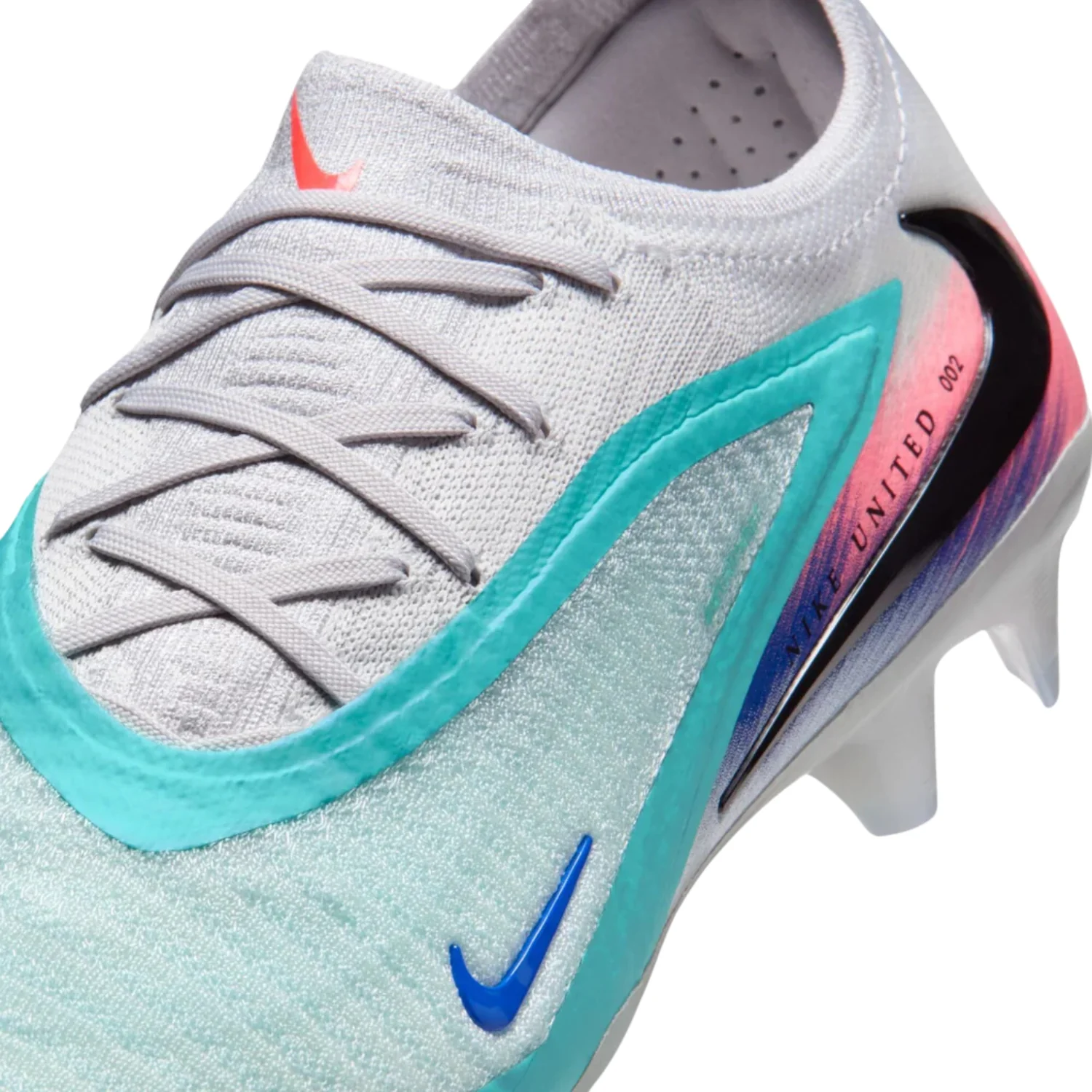 Phantom 6 Low Elite FG NU 2 - Pistachio Frost/Hyper Orange - Image 3